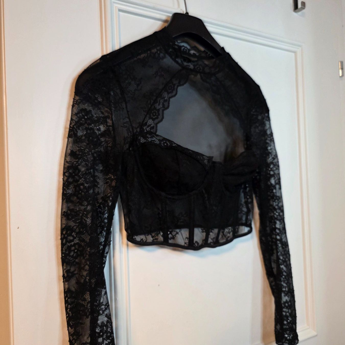 Blusen: Spitzenbluse Damen S Schwarz Transparent Elegant – Gebraucht aus Wald ZH von CapLux 1