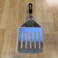 Gasmate Pizzaschauffel klappbar mit Griff