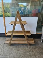 Holzgestell Pyramide