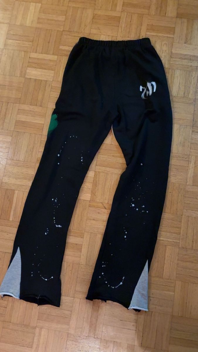 Gallery Dept. Hosen: Gallery Dept. Jogginghose Schwarz - Grösse M – Neu (gemäss Beschreibung) aus Wallisellen von ac.wa 2