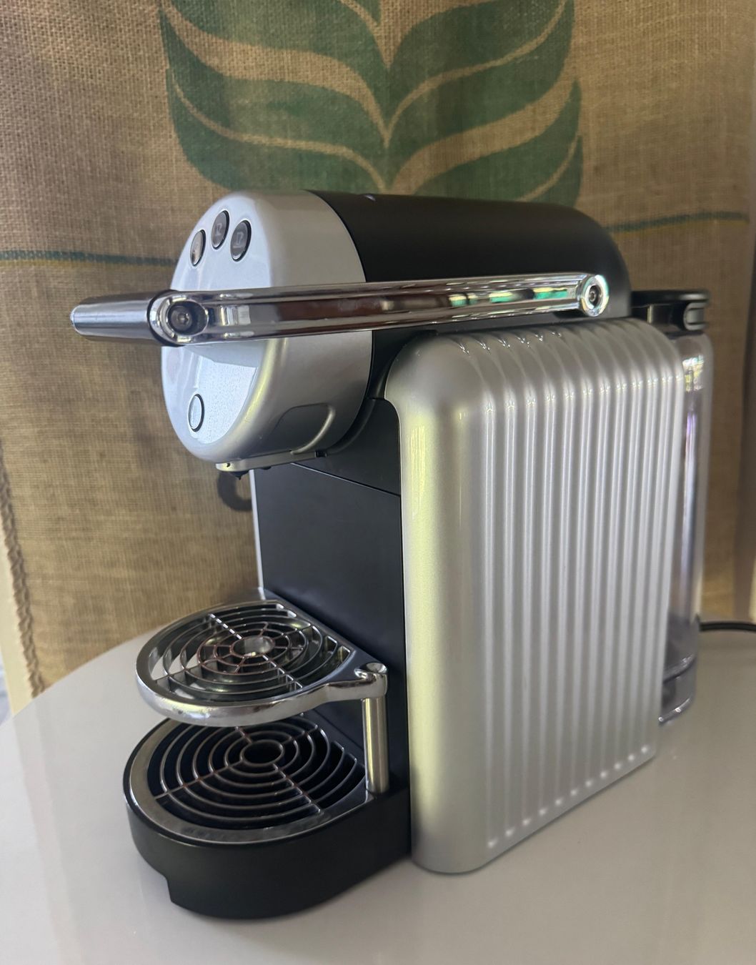Nespresso Machines à café & Machines à expresso: Nespresso Zenius Kaffemachine – D'occasion à Rotkreuz par den66 3