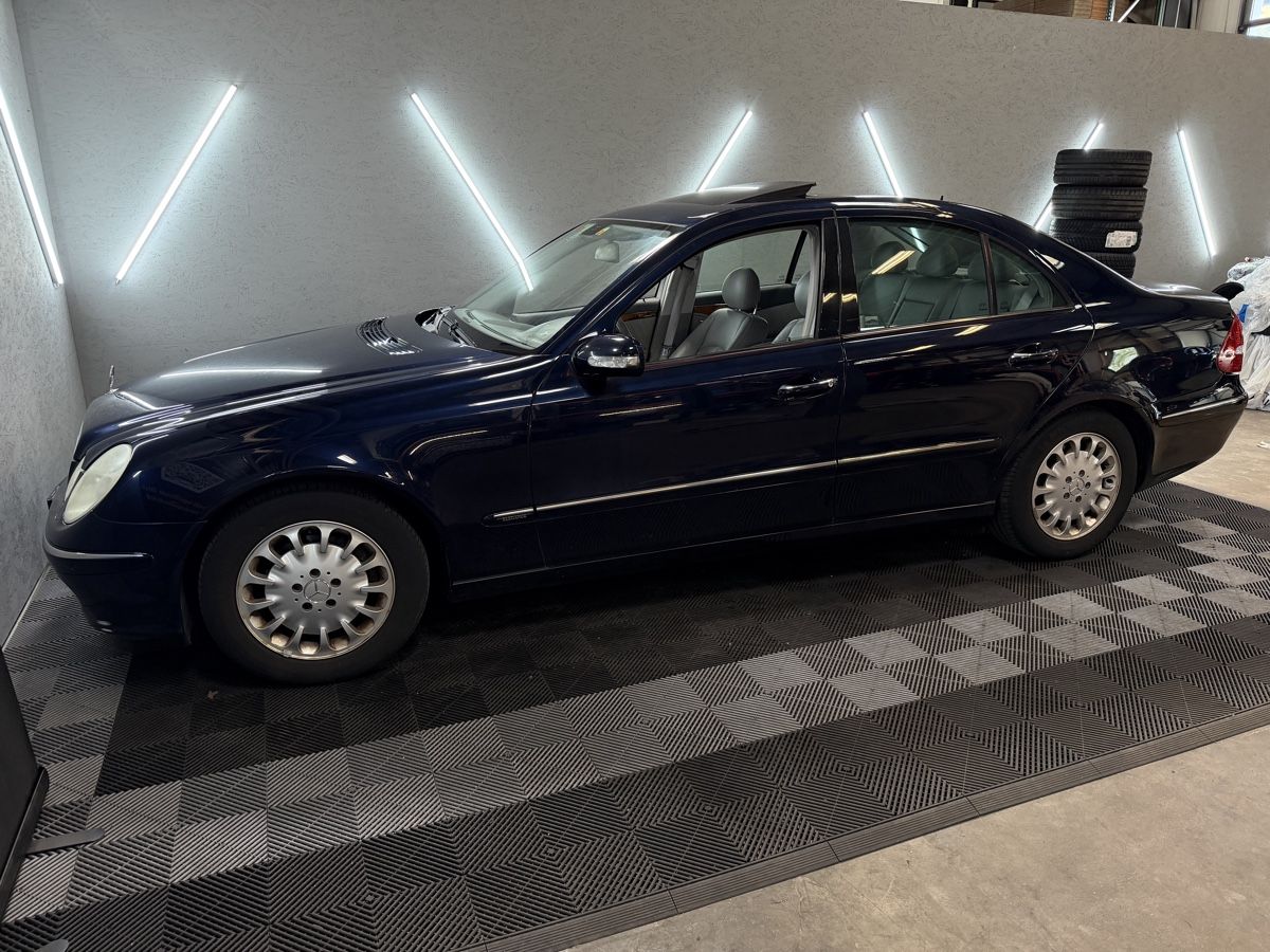 Mercedes-Benz Autos: Mercedes E Klasse 350 – D'occasion à Heerbrugg par elvir6 3
