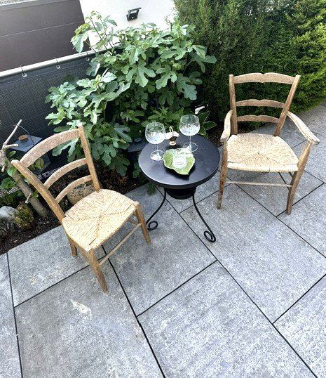 Sedie: aLte  HoLz  TeSSiNersTühLe – Usato da Winkel venduto da zeho 8