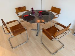 Tisch  / Marmorplatte