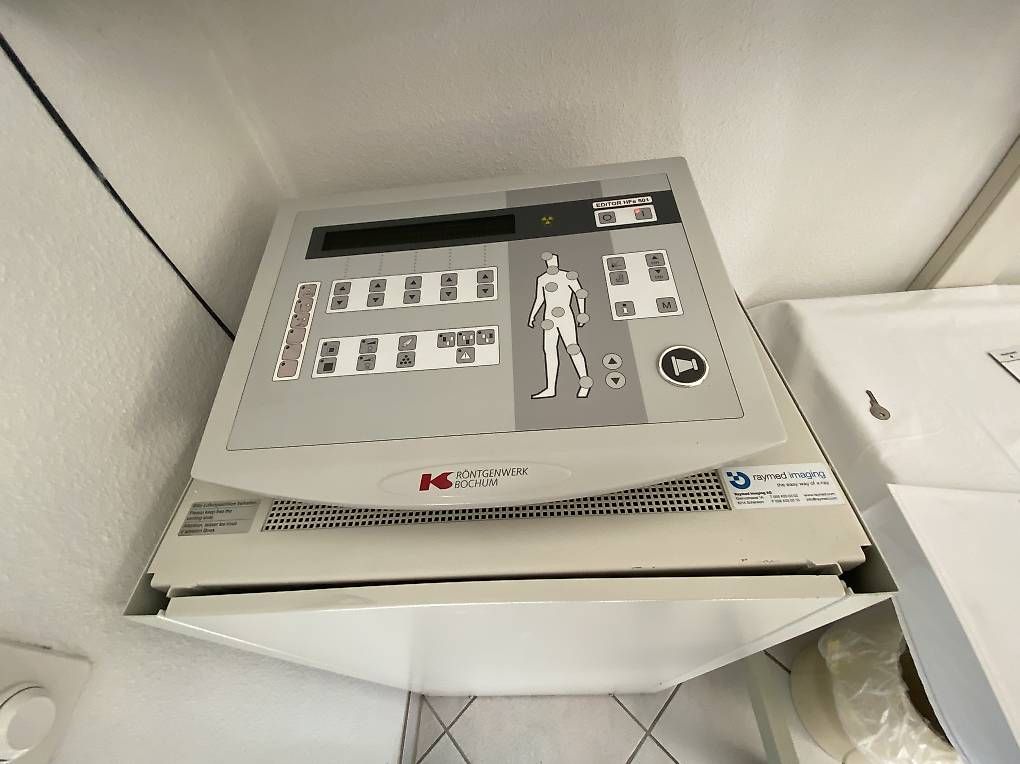 Attrezzature mediche: Röntgenwerk Bochum HFE 501 – Usato da Nebikon venduto da schnischna80 1