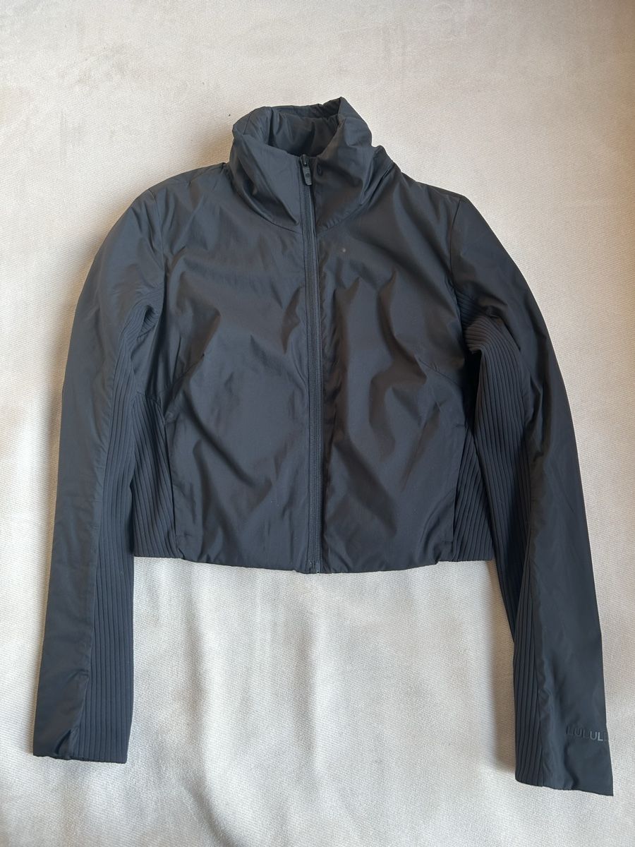 Lululemon Giacche: Lululemon jacket – Usato da Herrliberg venduto da sof_rk7l