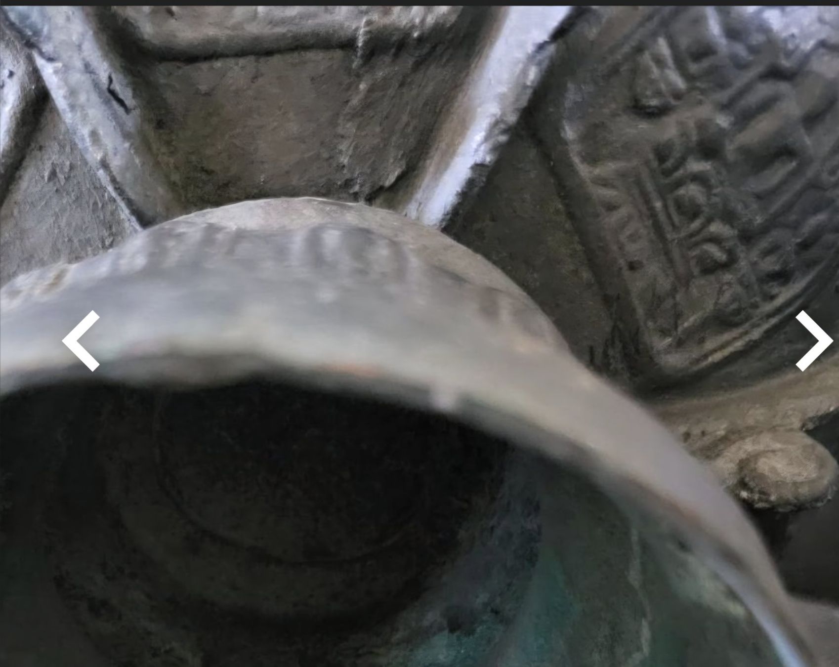 Statuette: Grand bol d eau benite bouddhiste Thai – Usato da Biel/Bienne venduto da raf_2yqq 2