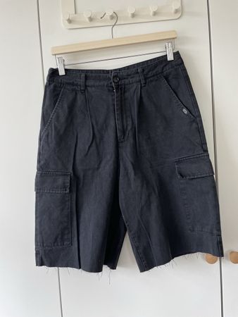 VINTAGE SUPPLY Cargo Shorts/Bermuda, Gr. S – Schwarz,