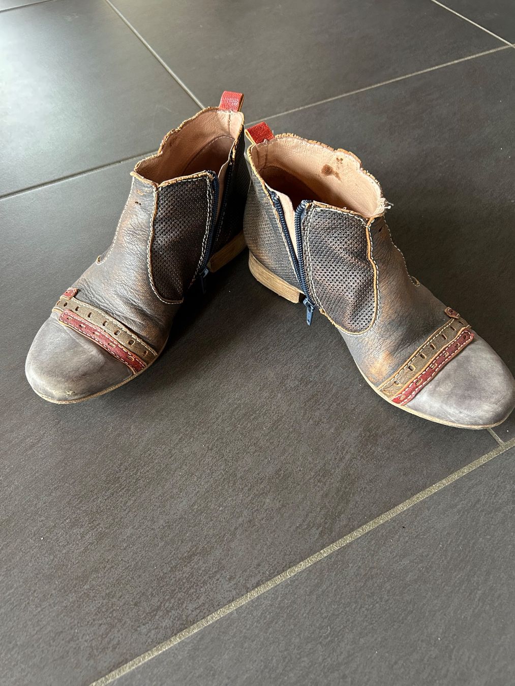 Damenschuhe: Boot – Gebraucht aus krauchthal von agn_6nfh 1