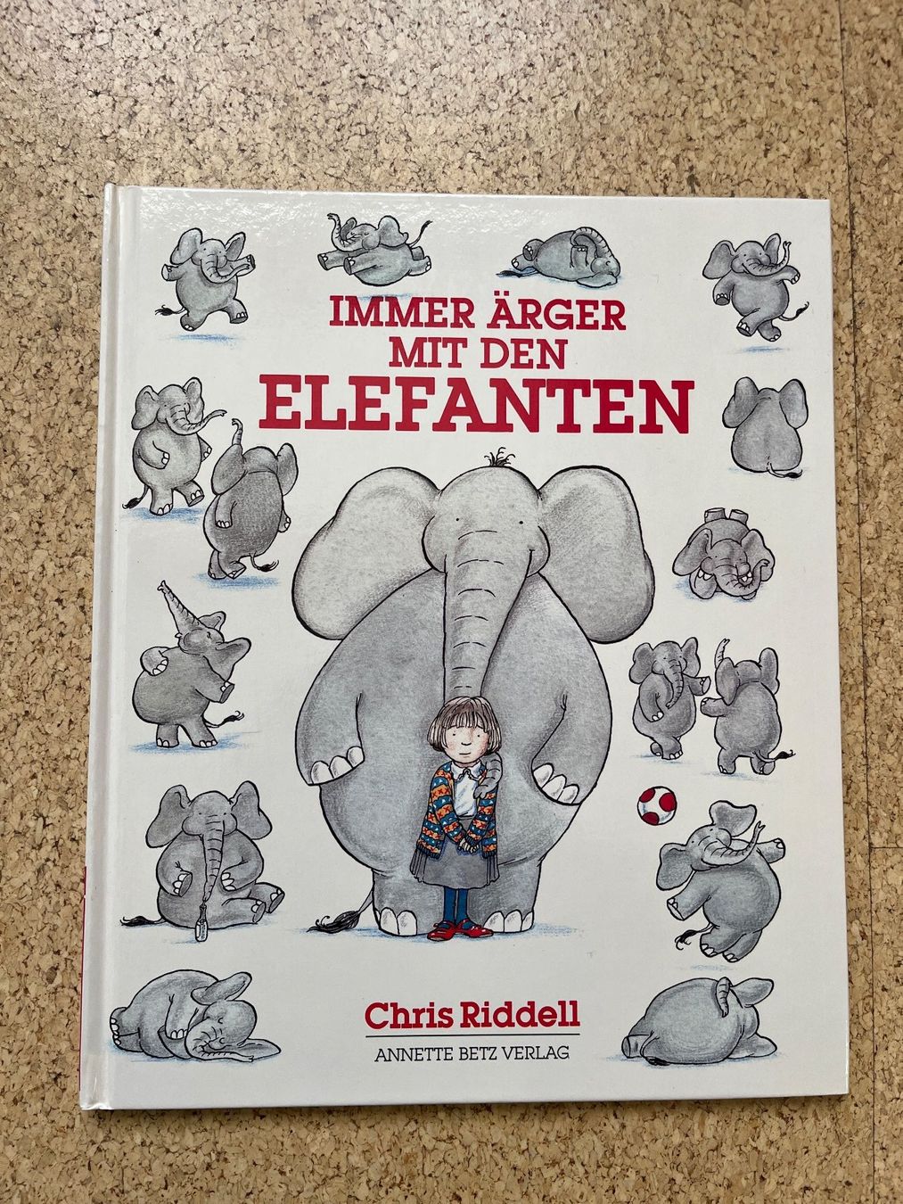 Libri: Bilderbuch "Immer Ärger mit den Elefanten", Ch. Riddell – Usato da Grosswangen venduto da Vita500