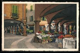 Lugano, Portici di Via Pessina, Obststan