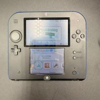 Nintendo 2DS Schwarz-Blau mit Ladekabel, Stift & 4-GB-SD