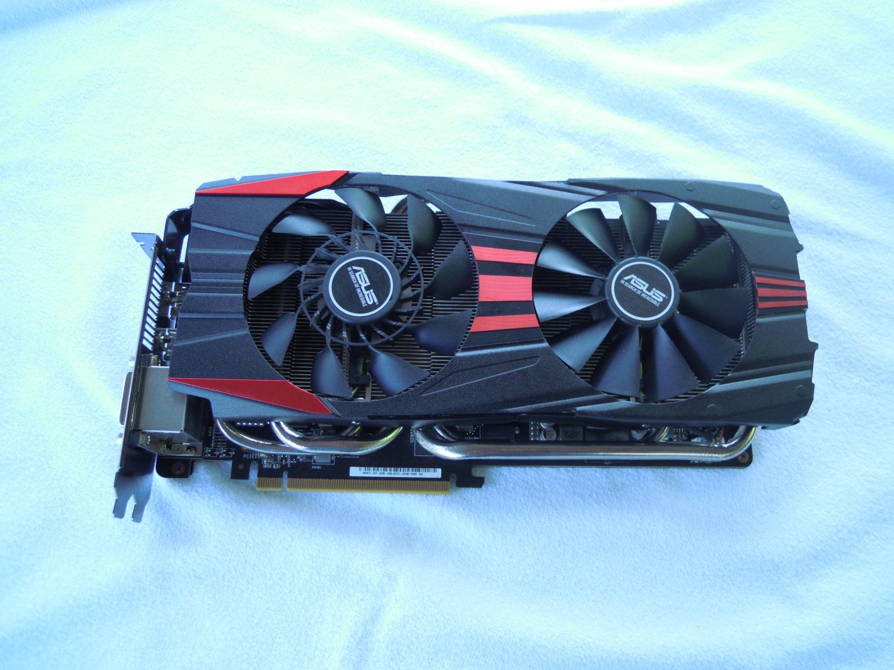 Asus Schede grafiche: ASUS R9 390X - DC2- 8GD5 – Usato da Laupersdorf venduto da Naras