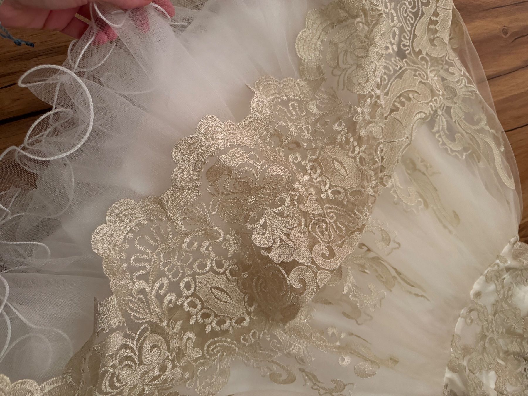 Vestiti: Kleid / Spitzenkleid / Gold / Tüll / Gr. 36 – Nuovo e nell'imballaggio originale da Hünibach venduto da s.leptir 3
