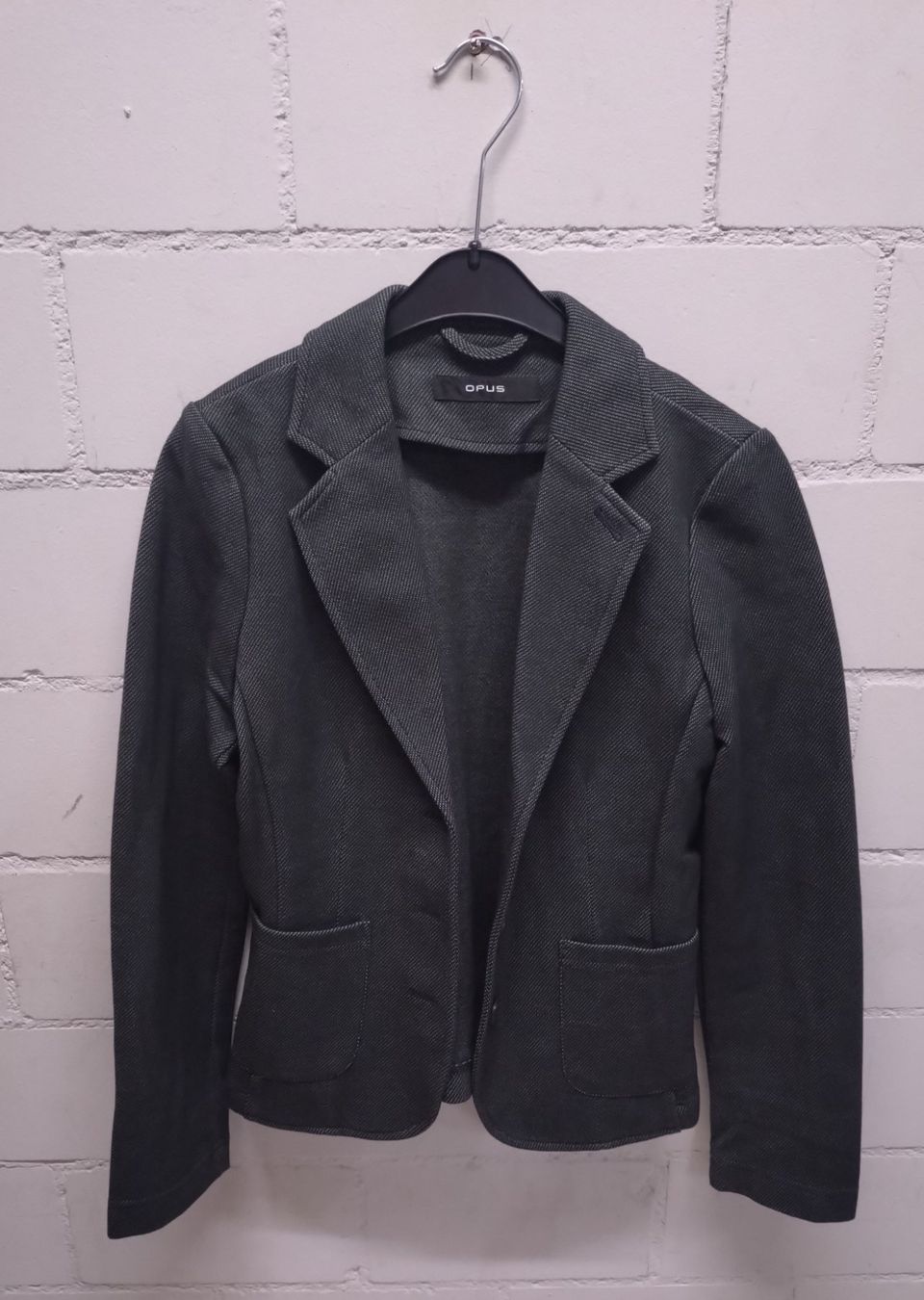 Opus Giacche: OPUS Damen Blazer, Top Zustand, Grösse 36 – Usato da hombrechtikon venduto da Marijo