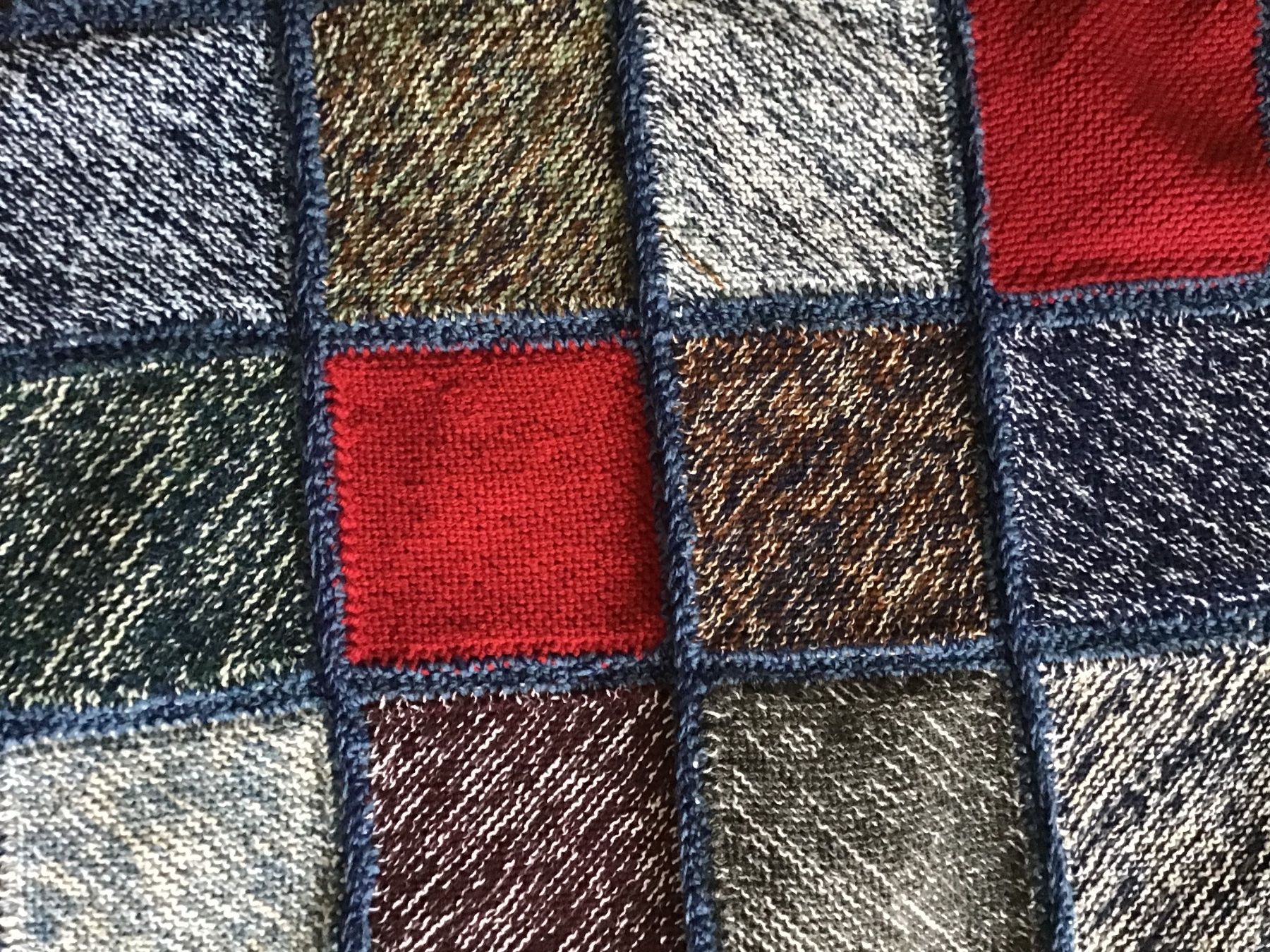 Decken: gestrickte Wolldecke – Neu (gemäss Beschreibung) aus Widnau von stiinli 3