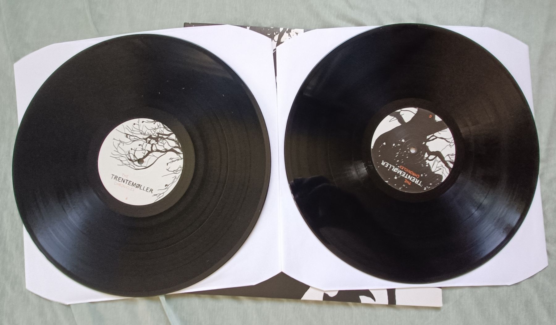 Vinyles: TRENTEMOLLER - The Chronicles 2LP – D'occasion à Luzern par cryptonic79 2