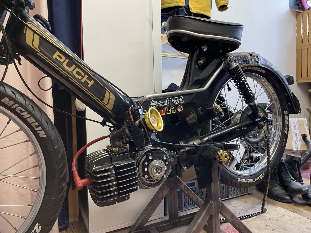 Puch Ciclomotori: Puch Maxi S Rahmen  – Usato da Rotkreuz venduto da Chochi
