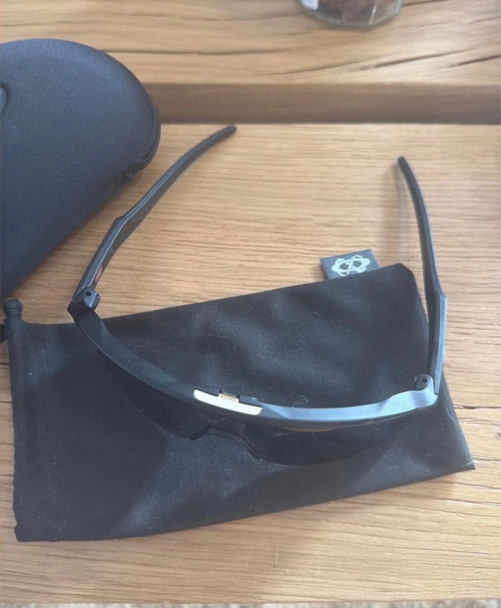 Oakley Occhiali & Lenti: Oakley sutro lite – Nuovo (secondo la descrizione) da Boudry venduto da mat_zn57 7