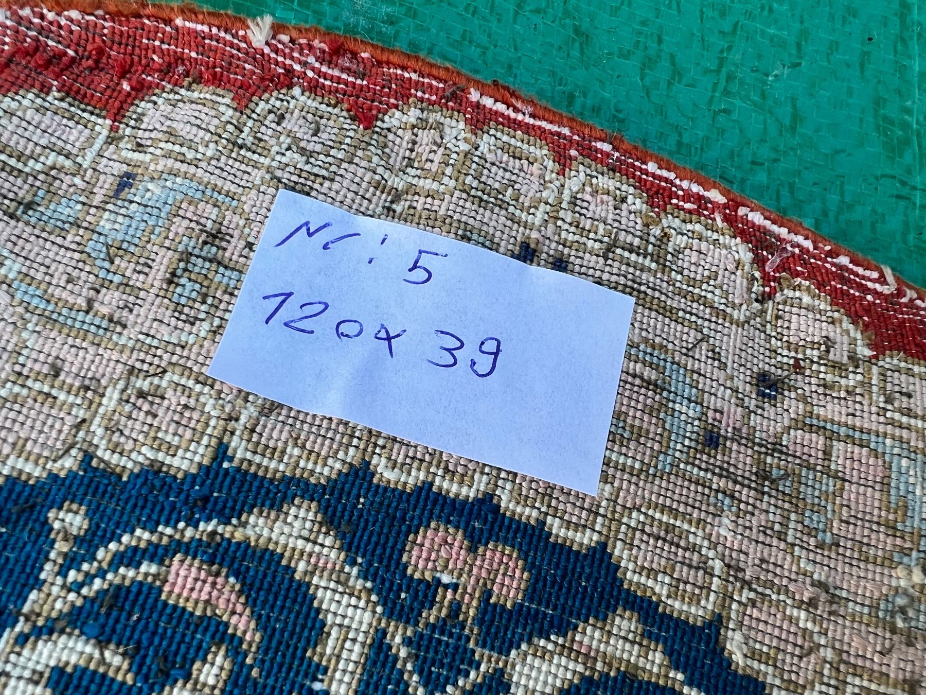 Tapis: Seide Teppich, Nr 5 – D'occasion à Glattfelden par maa_qcj8 8