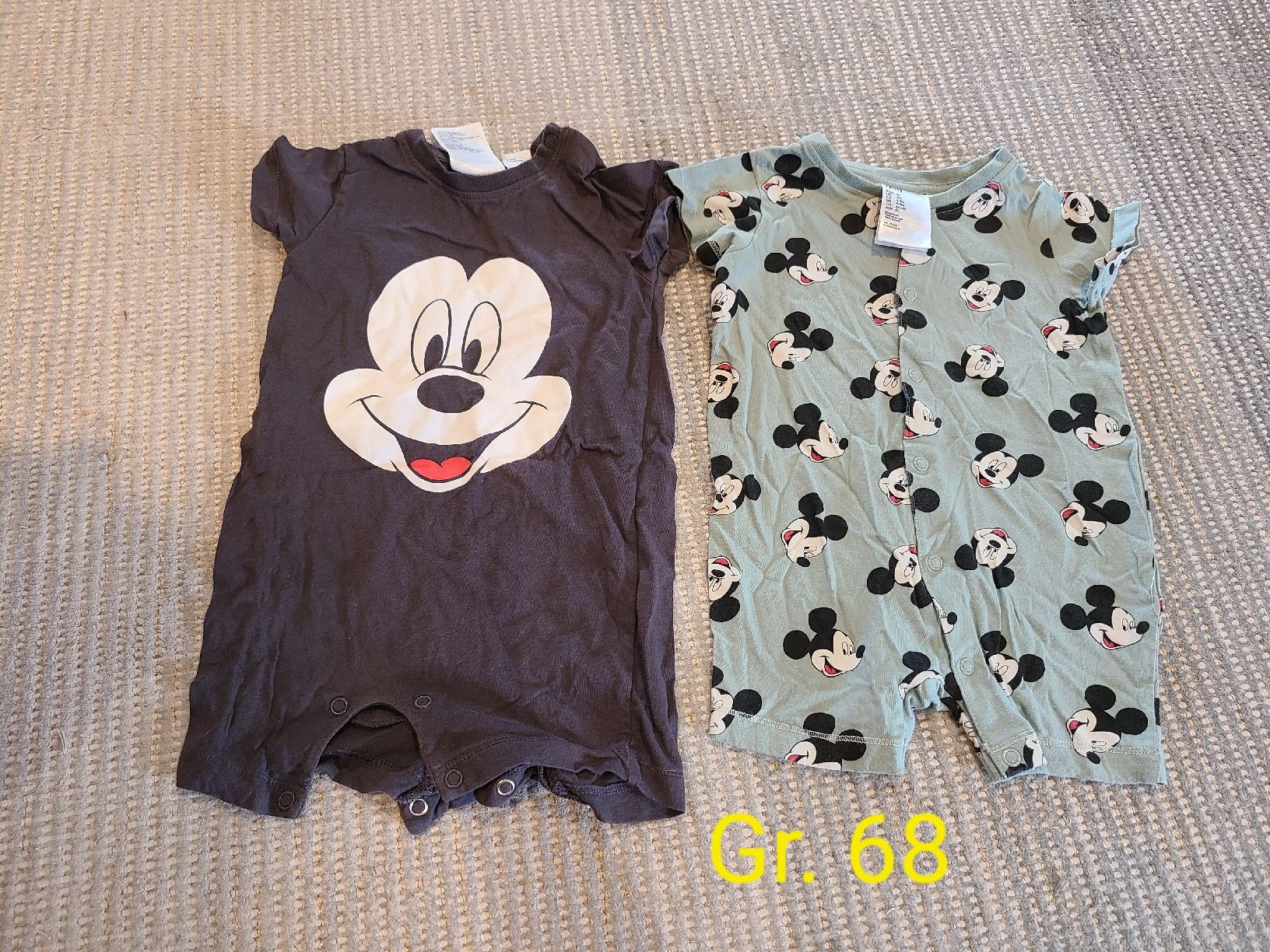 H&M Kleiderpakete & -sets: Body Mickey Mouse 2er Set Grösse 68 dunkelgrau hellgrün – Neu (gemäss Beschreibung) aus Ottenbach von SiB13