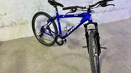 Stevens Comp Mountainbike blau gebraucht 26 Zoll Radgrösse