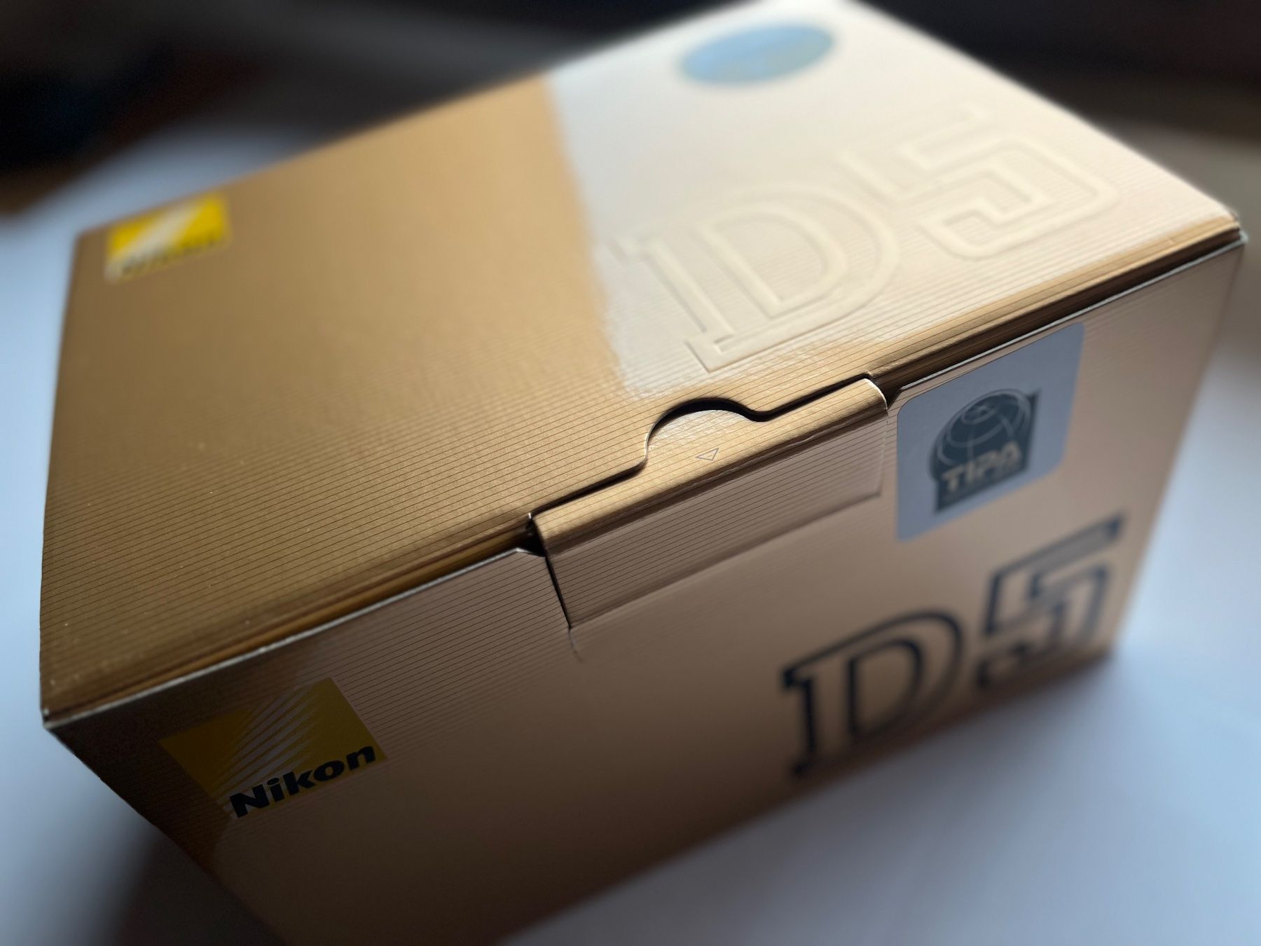 Nikon Fotocamera: NIKON   d5   +   Accessoires – Usato da Epagny venduto da gen_9jk6 1