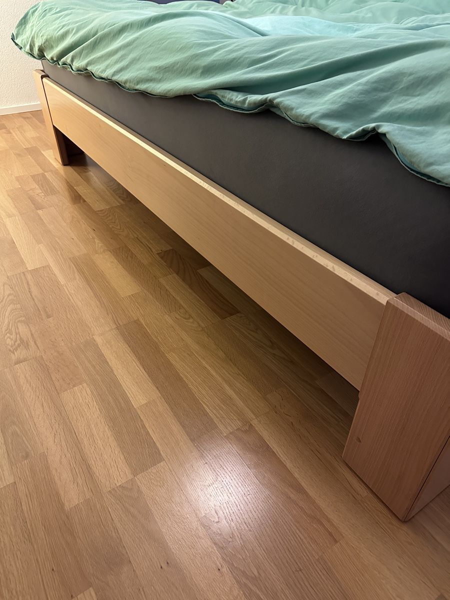 Letti: Bett – Usato da Zug venduto da Surfgirl83