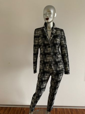 AKRIS: Neu/ungetragen-super chicer Blazer, schwarz/weiss, 36