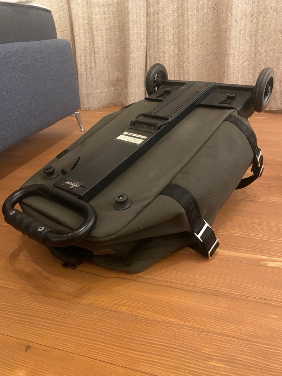 Schweizer Armee Reisekoffer: Original Schweizer Armee Rolltasche mit Fahrgeste – Gebraucht aus Ufhusen von ASchmid27 1