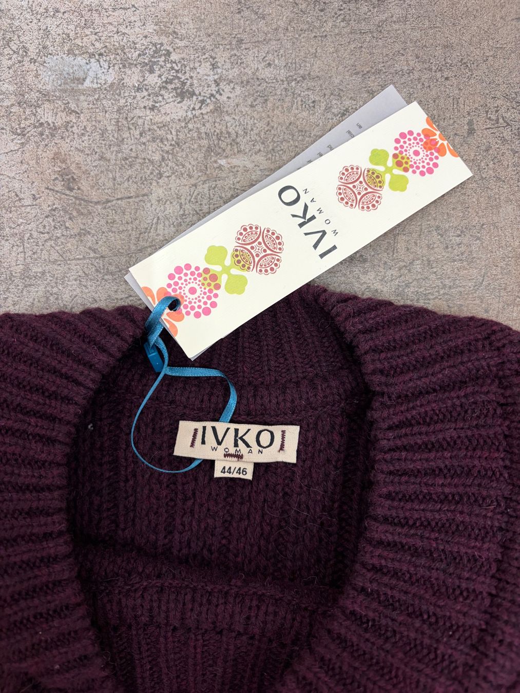 Ivko Maglioni & Felpe: IVKO Damen-Pullover, bordeaux, Gr. 44/46 – Nuovo e nell'imballaggio originale da Uitikon Waldegg venduto da SanjaR 2