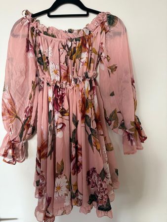 Romantisches Sommerkleid mit Blumenmuster, Gr. S, neu!