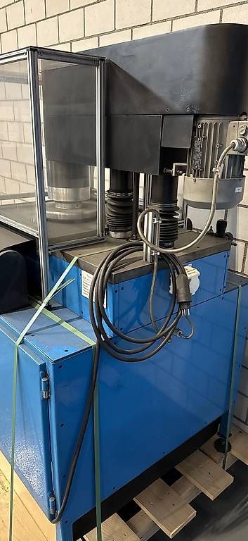 Tutte le macchine: Poliermaschine Klingenberg – Usato da Berneck venduto da LEXXUS77 2