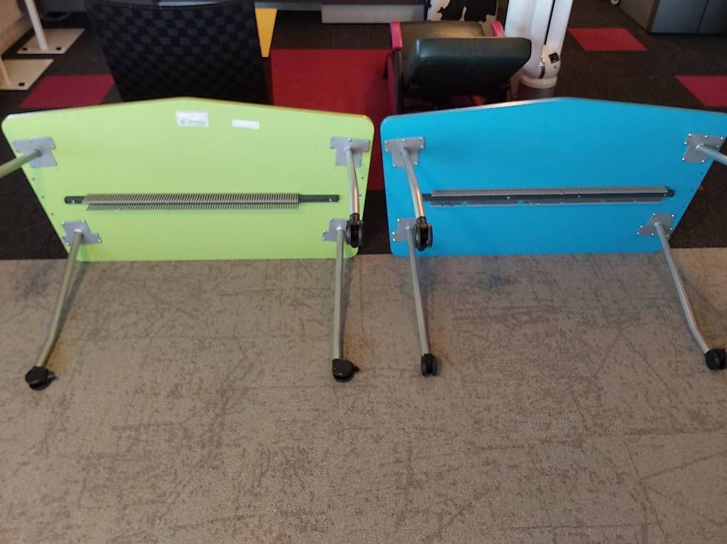 Schreibtische: 2 STEELCASE Bürotische – Gebraucht aus Rupperswil von Geni22 3
