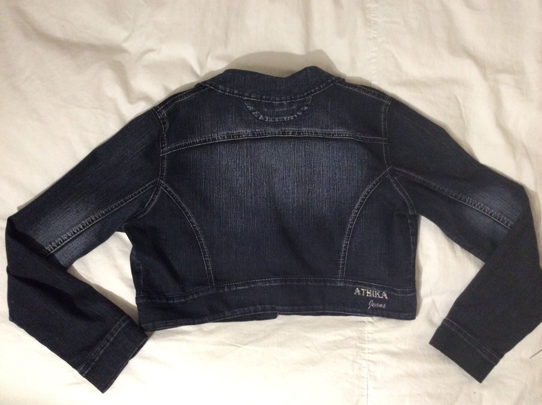 Jeans: Athika Jeans+Jacke Gr.36-38 – Gebraucht aus Winterthur von Kristiinag 1