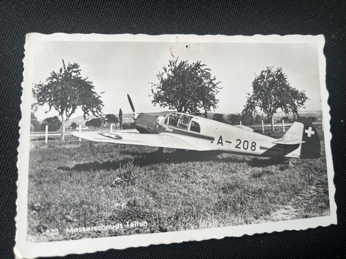 Ansichtskarten: AK Schweizer Militärflugzeug Messerschmidt Taifun – Gebraucht aus Romanshorn von Apfelschuss