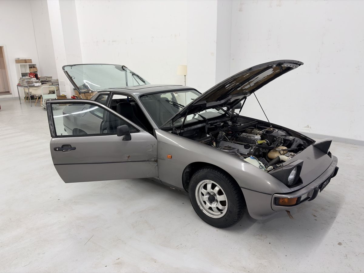 Porsche Autos: Porsche 924  – Defekt aus Kilchberg ZH von mrzh8000 1