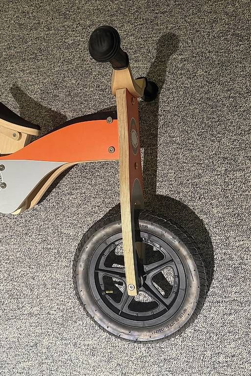 Velos: Petit vélo en bois neuf – Gebraucht aus Genève von flocon06 1