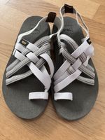 Teva Sandalen Damen Grösse 37 grau neu!