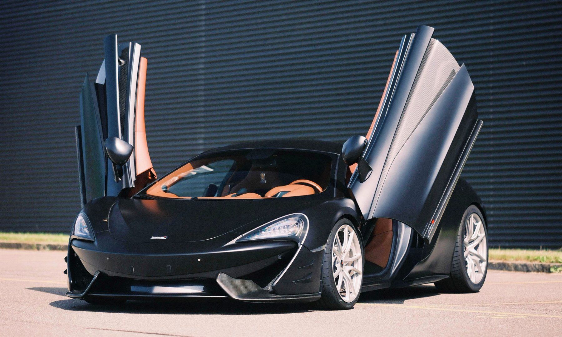 Mclaren Automobili: McLAREN 570S Coupé 3.8 V8 SSG – Usato da Wetzikon ZH venduto da SLCMotorbike