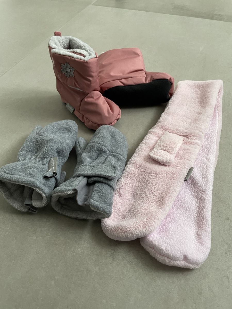 Sterntaler Lotti & Set di vestiti: Winter Kleiderpaket Baby Sterntaler – Usato da Geroldswil venduto da CarrieO91