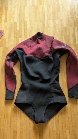 Neopren (Damen), Grösse M, Dicke 1.5mm