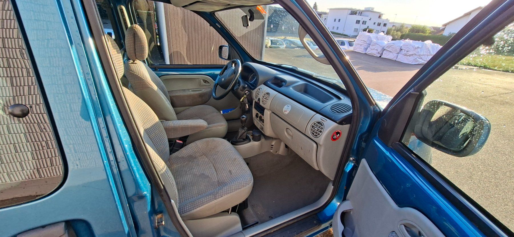 Renault Autos: Renault Kangoo – Gebraucht aus Altnau von Nhj 8