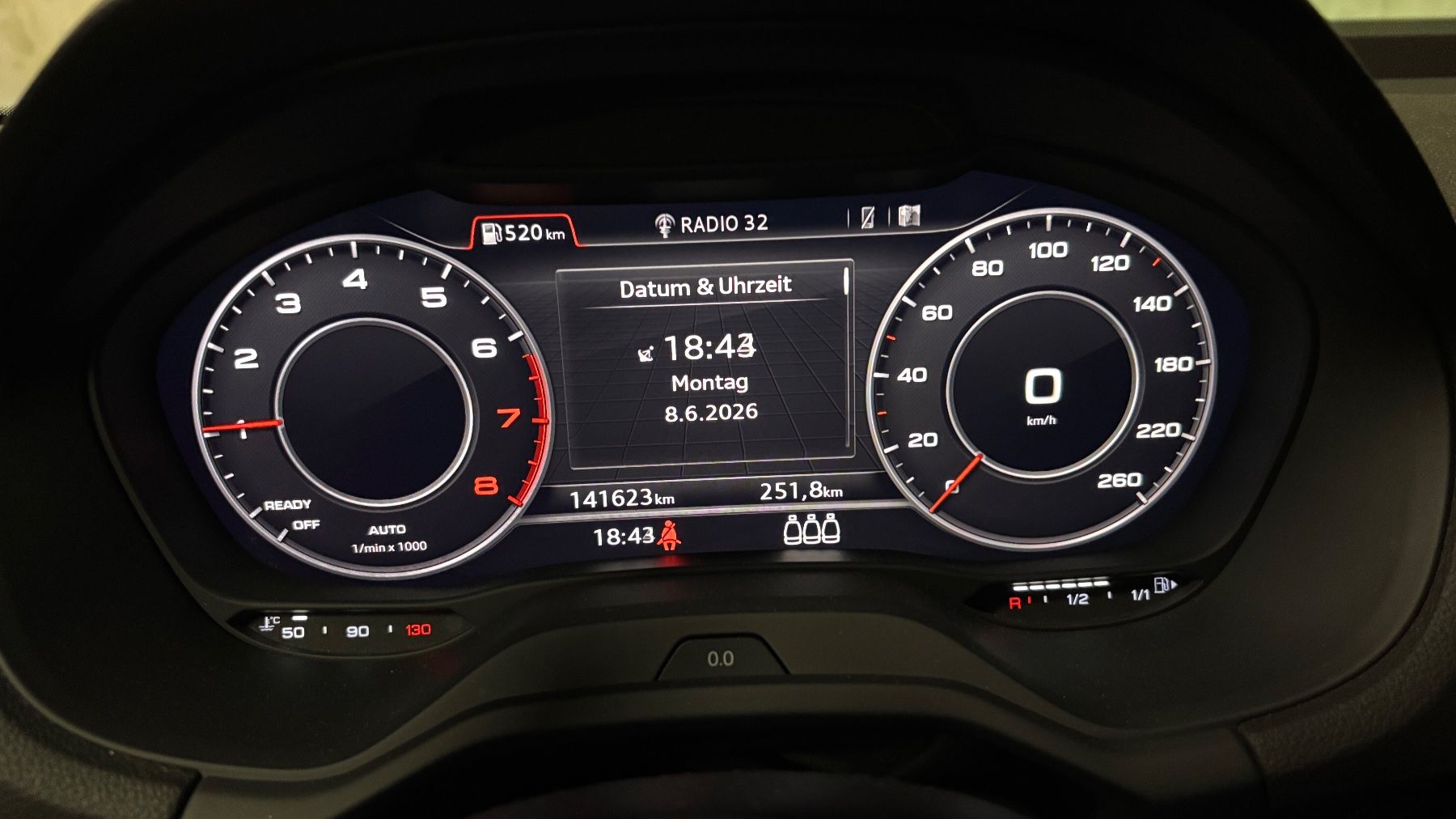 Audi Automobili: Audi Q2 TFSI 1.4 S-line, quantum-grau – Usato da Riedholz venduto da trini66 5