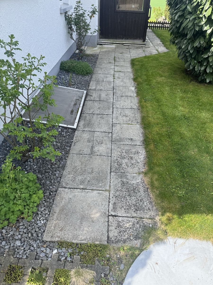 Rivestimenti per pavimenti: Gartenplatten 50x50x4 – Usato da Nassenwil venduto da Wiessner 2