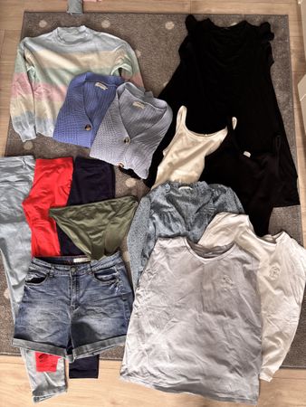 Kleiderpaket Gr. 40 / L, Only, H&M,… Bluse, Shorts, Pulli,…