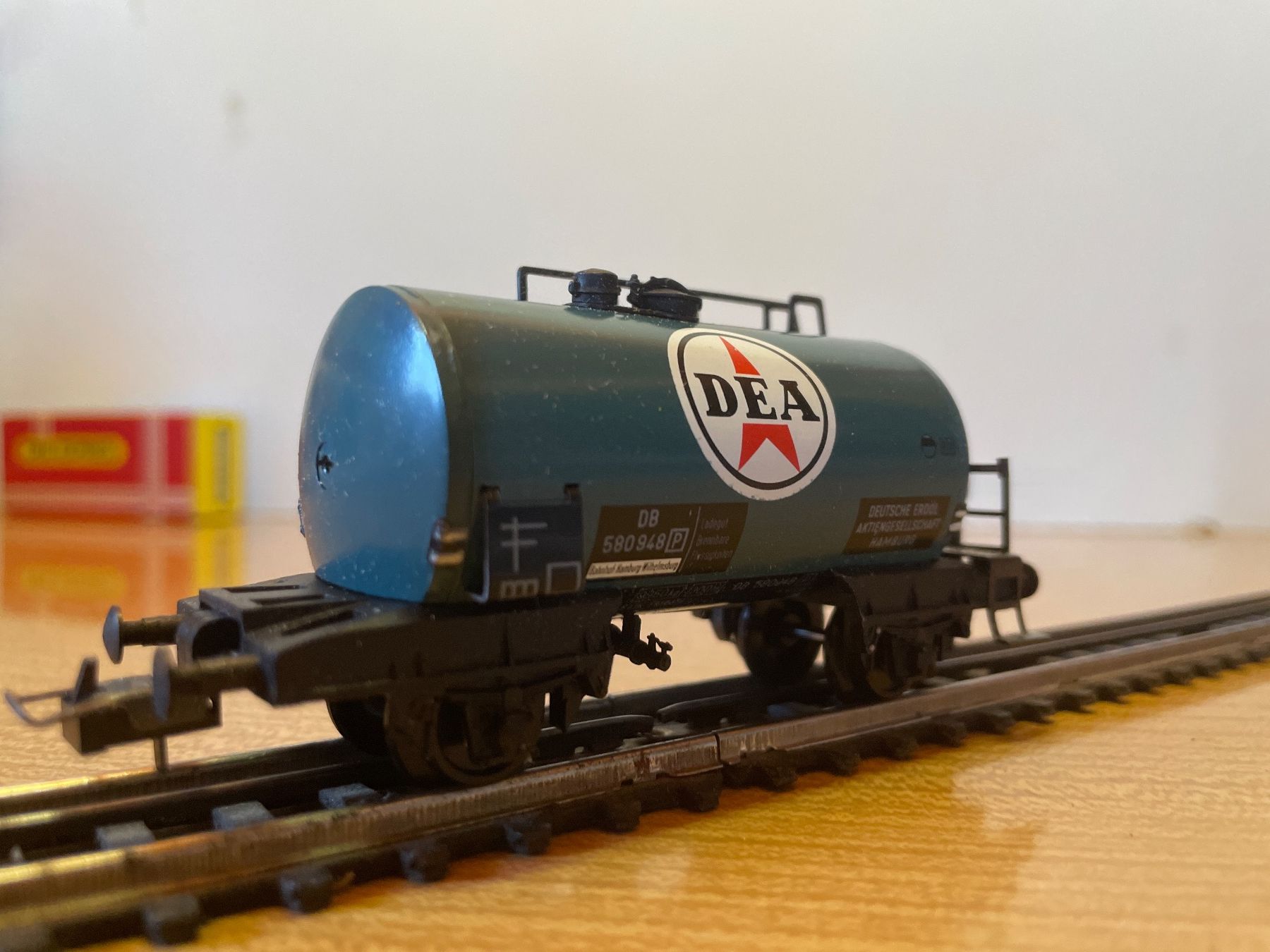 Trix Modellini di ferrovie: Trix Express H0 3462: DEA Kesselwagen, DB – Usato da Suhr venduto da Daneli7 1