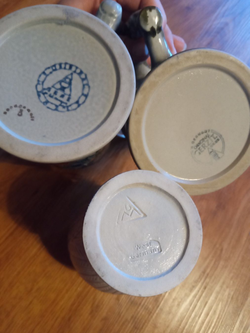 Bicchieri: 3 Schöne Alte Bierkrüge – Usato da Niederried Interl venduto da Icespider 2