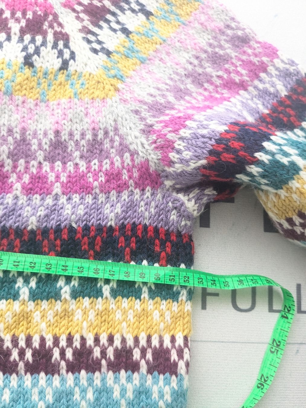 Maglioni & Felpe: Strickpullover bunt mit Muster mehrfarbig Gr.S – Usato da Rorschach venduto da olg_5qq2 3
