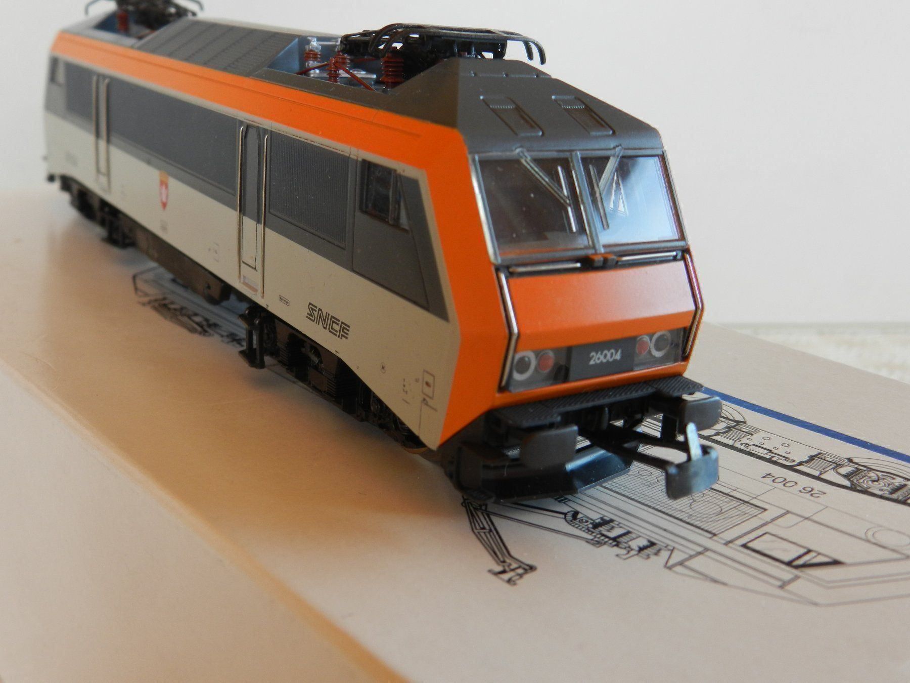 Märklin Modellini di ferrovie: H0 Märklin E-Lok BB 26000 SNCF – Nuovo (secondo la descrizione) da Arzier-Le Muids venduto da elocin83 5